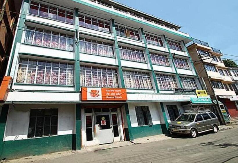 Oyo Flagship Hotel Polynia