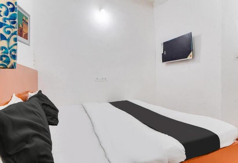 Oyo Hotel Silver Plaza