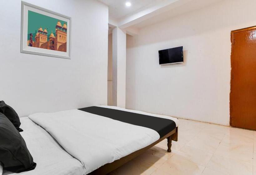 Oyo Hotel Silver Plaza