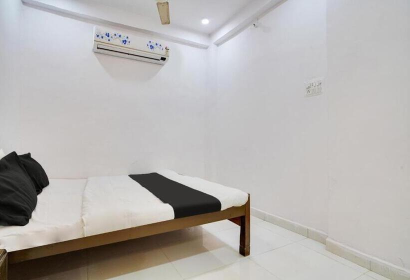 Oyo Hotel Silver Plaza