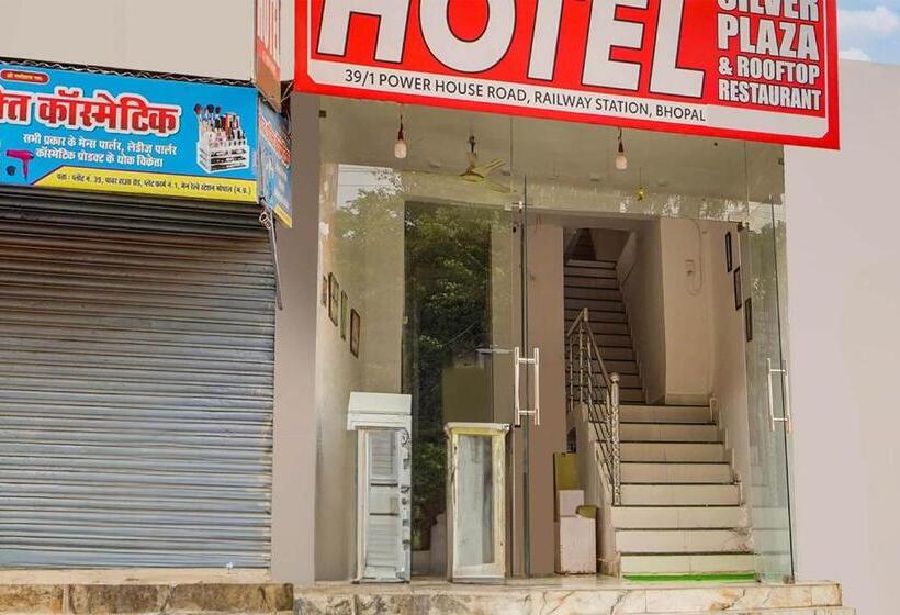 Oyo Hotel Silver Plaza