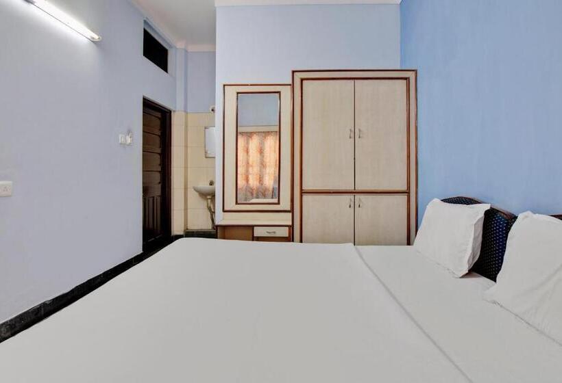 호텔 Spot On Sonika