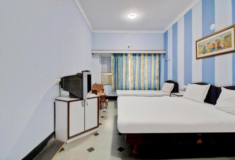 호텔 Spot On Sonika