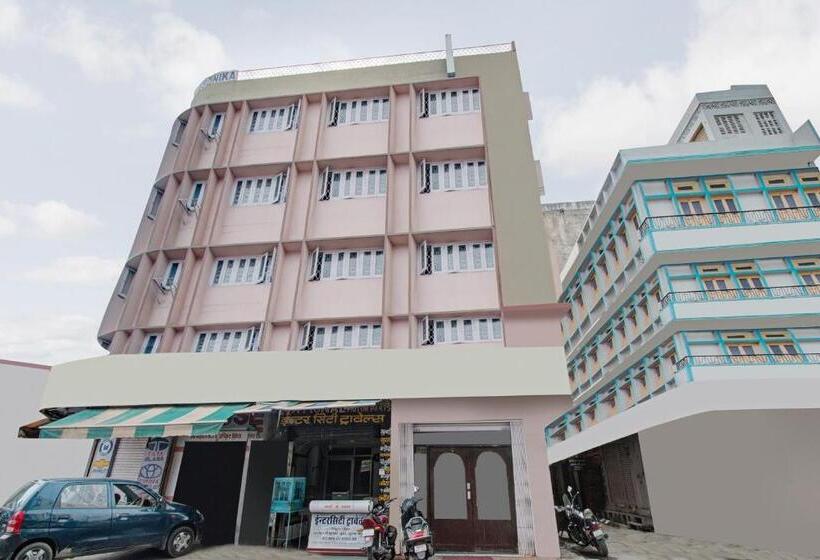 호텔 Spot On Sonika