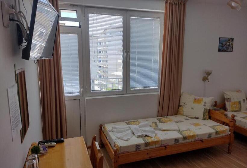 ペンション къща за гости янка