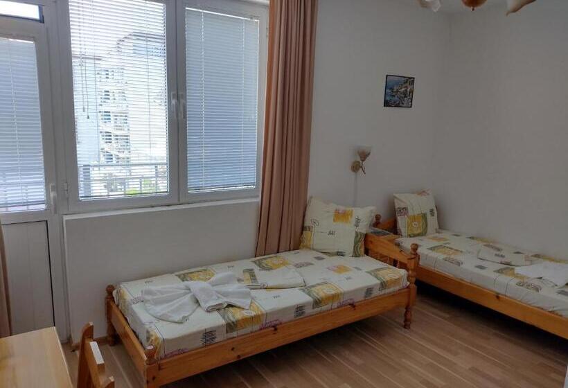 ペンション къща за гости янка