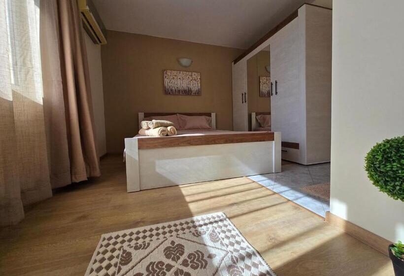 פנסיון квартири сън