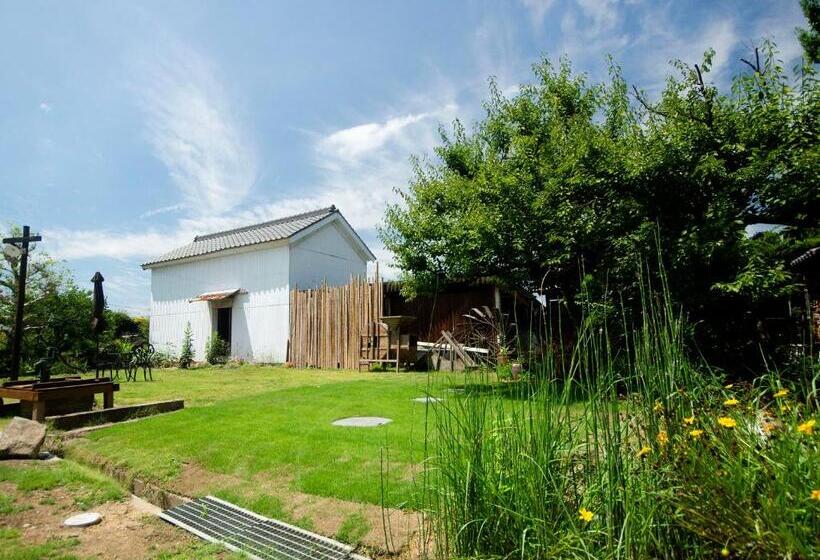 펜션 がもう家 明治時代の蔵に泊まれる一棟貸し宿 Ancient Renovated House In The Japanese Countryside With A Kindly Hospitality