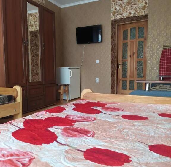 پانسیون білий птах