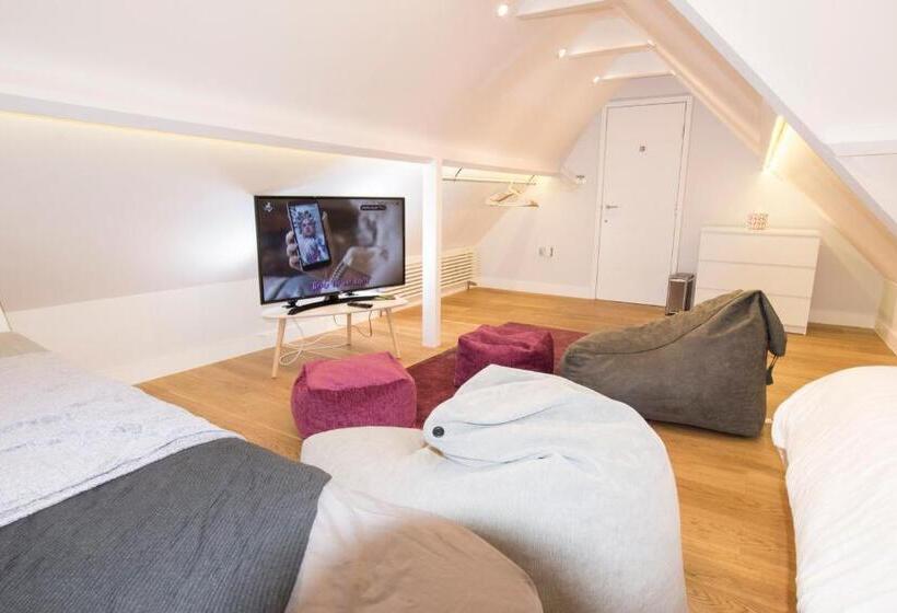 פנסיון 4 Spicer Road