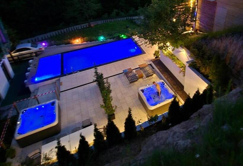 Пансион Alter Ego