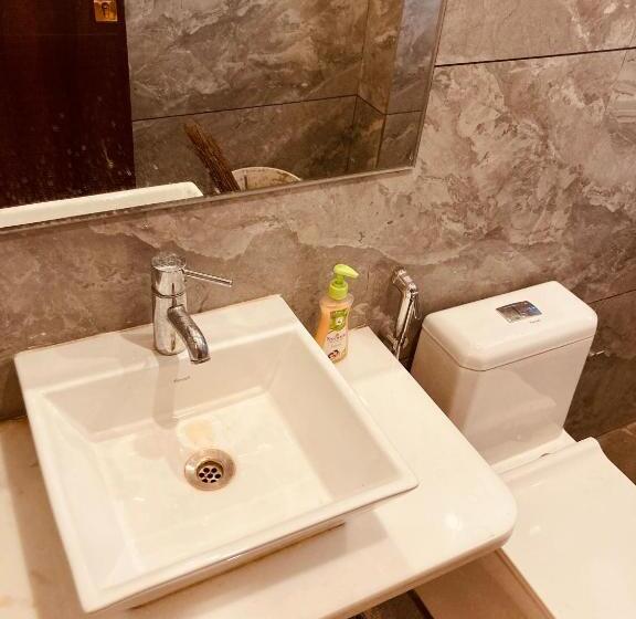 膳宿费 Anugraha Villa & Corporate House