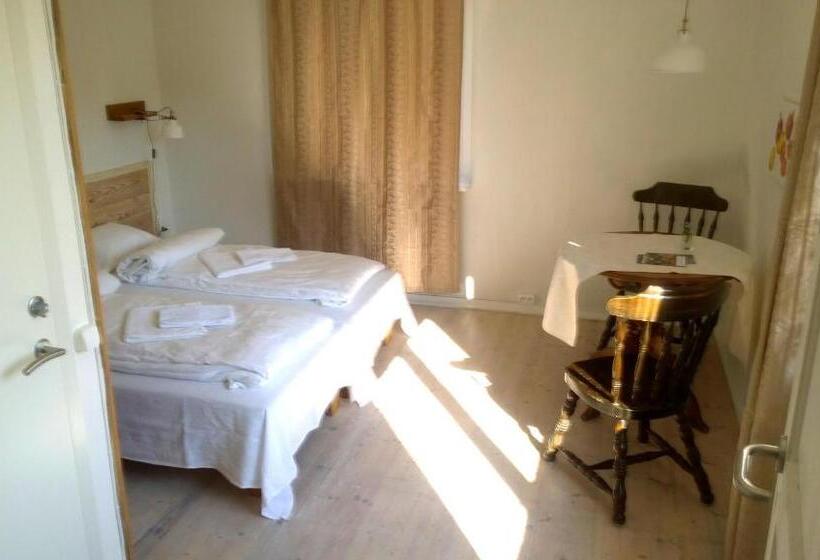 פנסיון Art Residence