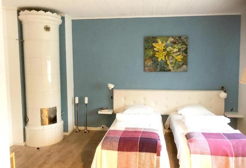 פנסיון Art Residence