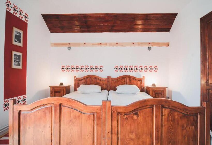 Пансион Badiu S Guest House