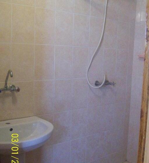 پانسیون Benni Guest House