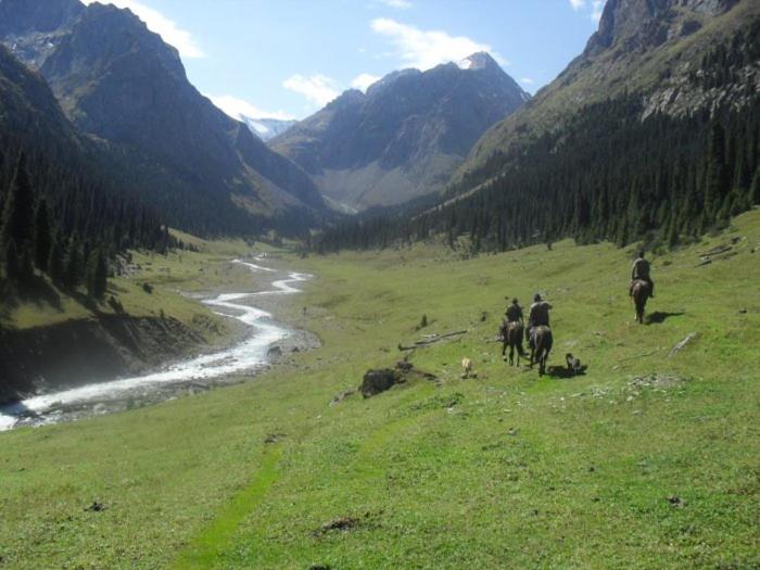 پانسیون Benni Guest House