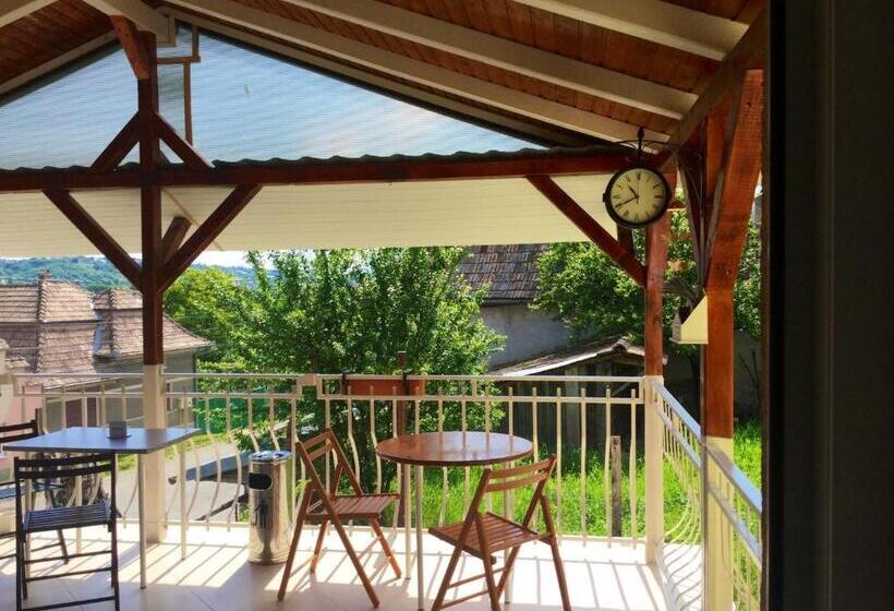 بنسيون Casa Bella Turda