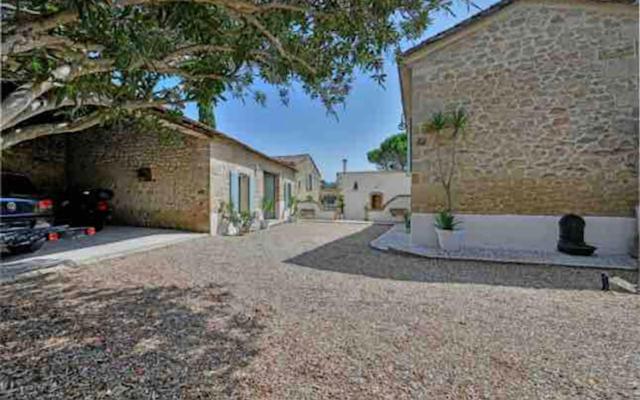 بنسيون Domaine En Pierre Avec Piscine Et Jacuzzi Au Mas Lucia