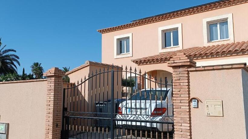 פנסיון Chez Delphine