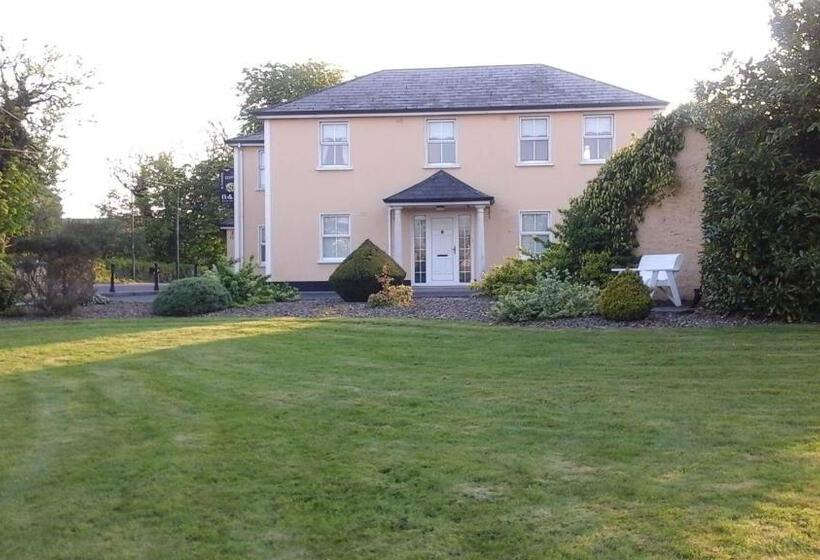 Пансион Connollys Apartment Doohamlet Castleblayney