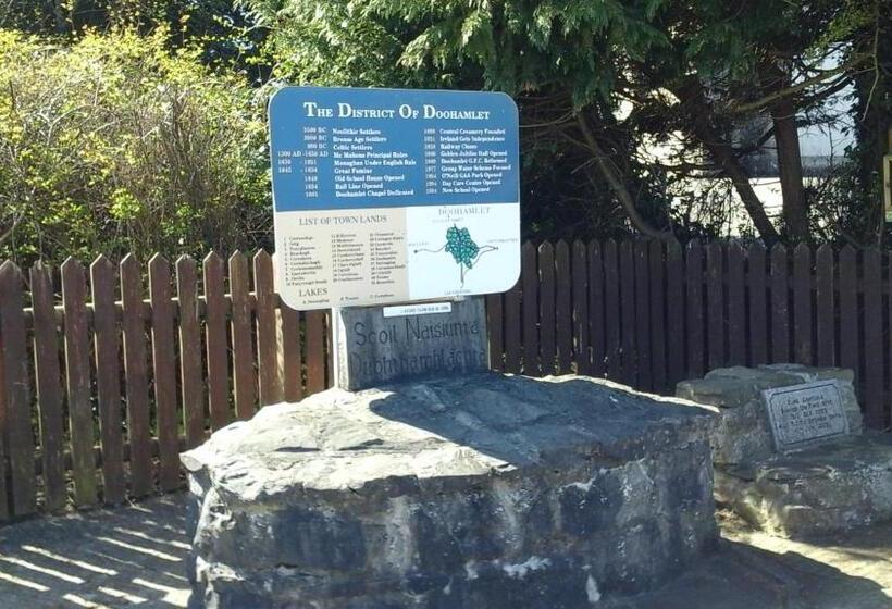 Пансион Connollys Apartment Doohamlet Castleblayney