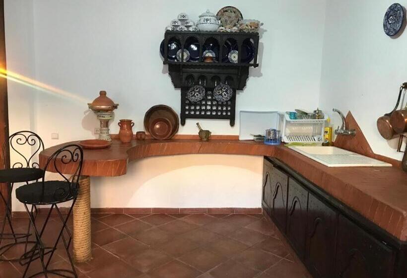 بنسيون Dar Al Baraka