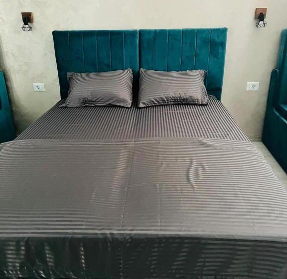 ペンション Golden Star Boutique