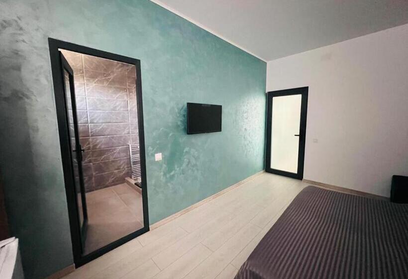 ペンション Golden Star Boutique