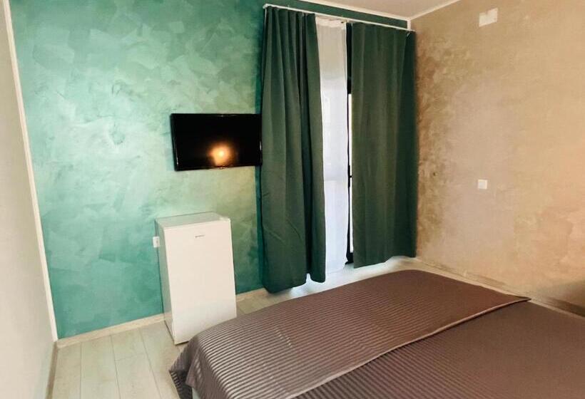 ペンション Golden Star Boutique