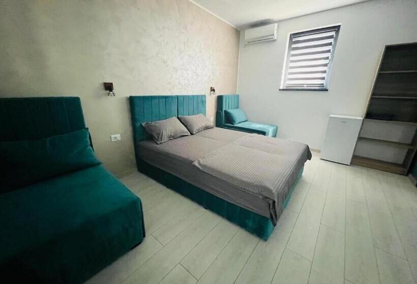 ペンション Golden Star Boutique