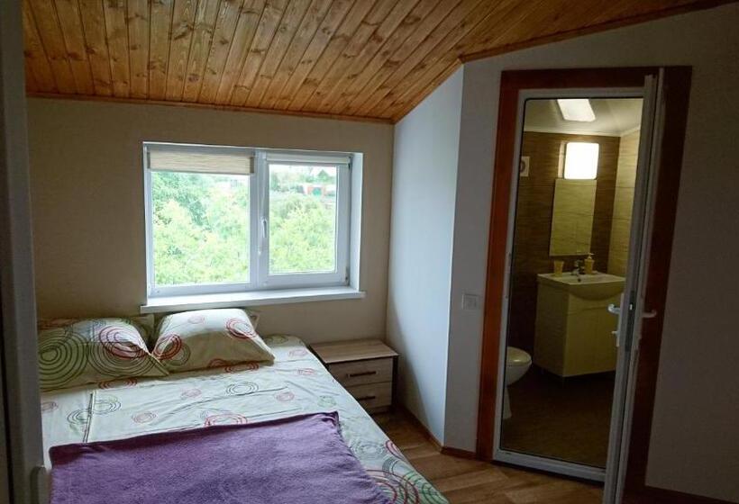 پانسیون Guest House Dacha
