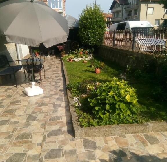 بنسيون Guest House Kotva