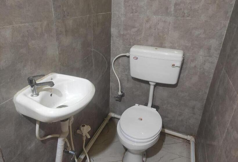 פנסיון Heritage Inn Howrah Railway Station