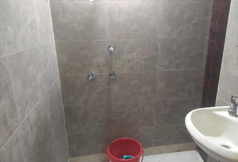 פנסיון Heritage Inn Howrah Railway Station