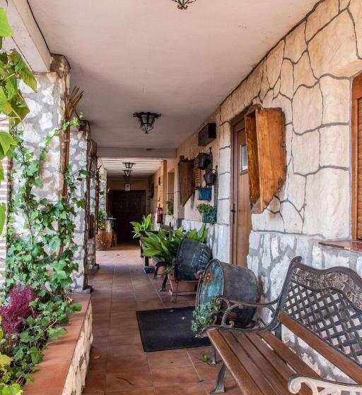 ペンション Hostal El Ventorro