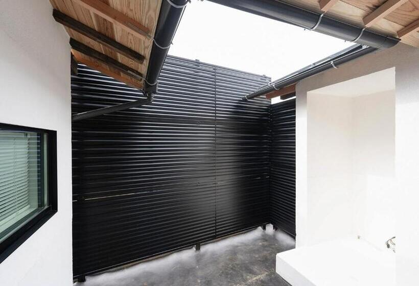 بنسيون Izumo Dogs   Vacation Stay 94463v