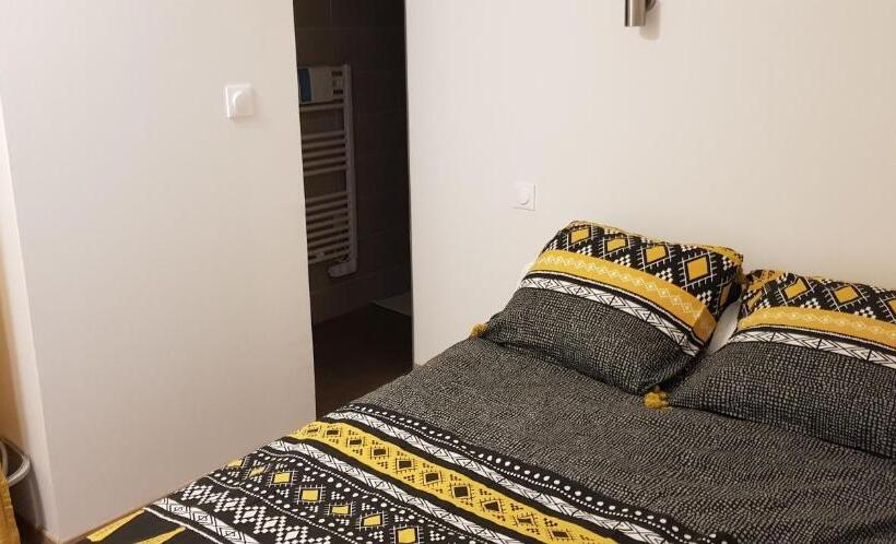 بنسيون La Renardière