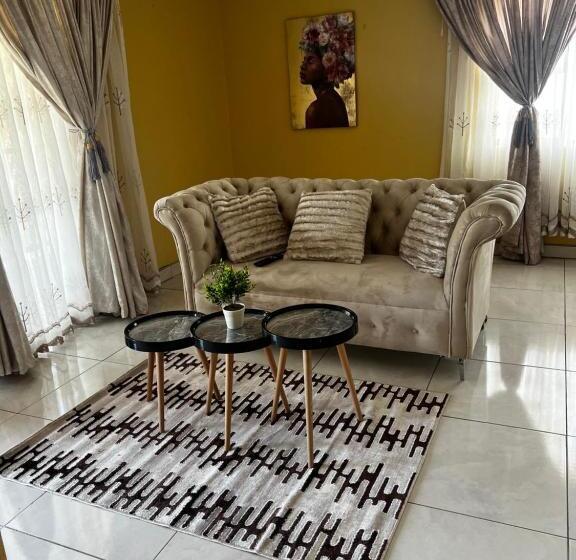 פנסיון Nkguesthouse