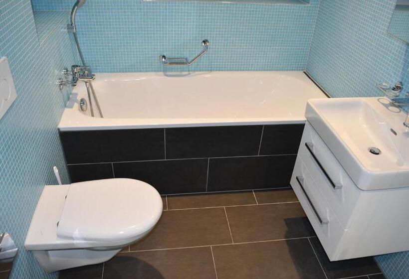 Пансион No Name