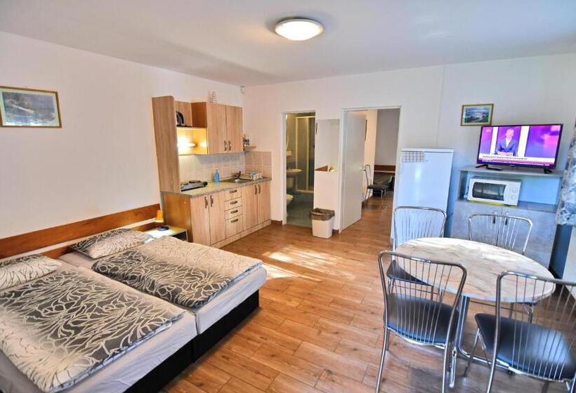 膳宿费 Penzión Hôrka