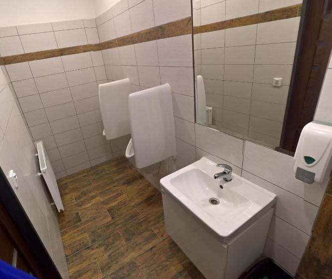 پانسیون Penzion Jezero