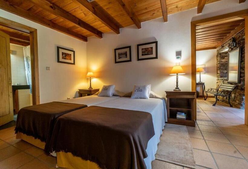 פנסיון Quinta De S. Jose   Turismo Rural