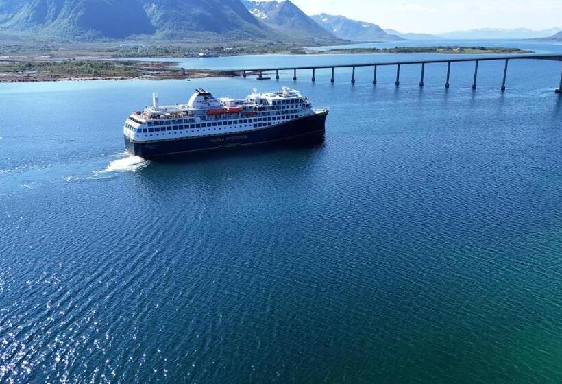 Пансион Risøyhamn Kafe