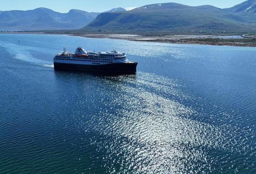 Пансион Risøyhamn Kafe