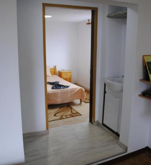 بنسيون Sinemoria Apartment