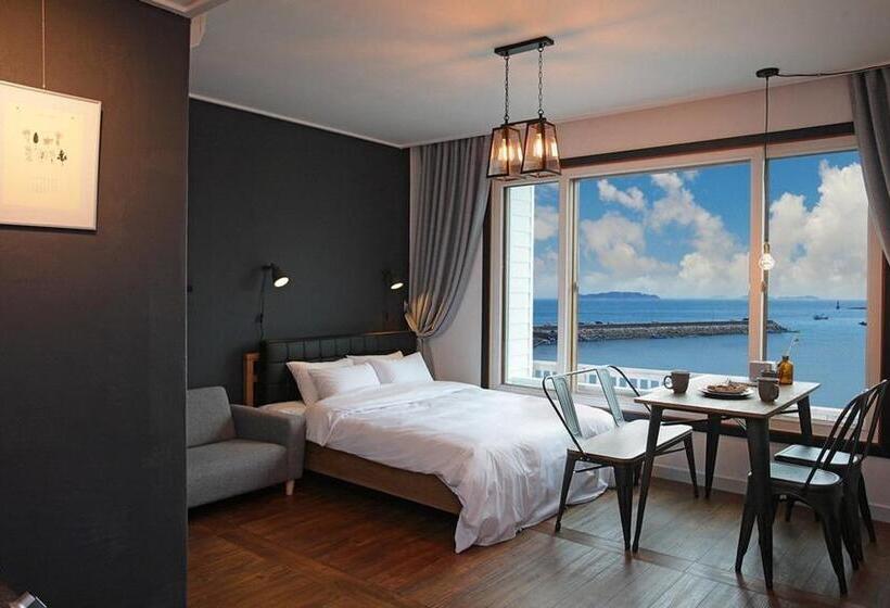 بنسيون Taean Gonggan 487