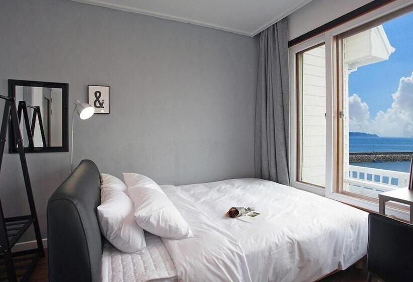 بنسيون Taean Gonggan 487