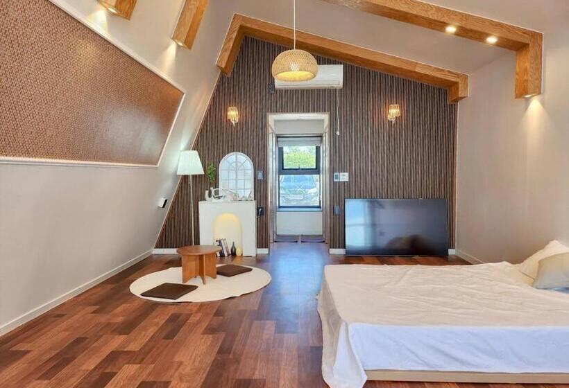 פנסיון Taean Stay The Delight Private