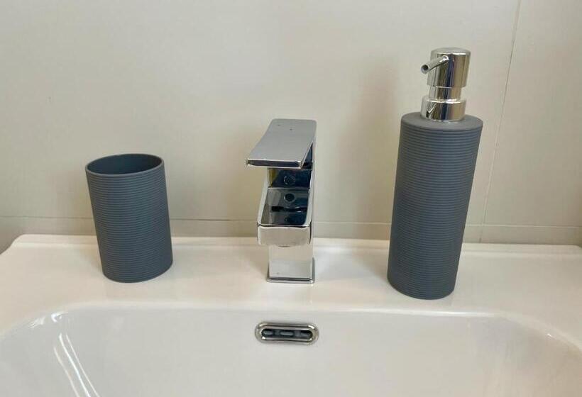 펜션 Termoli Station